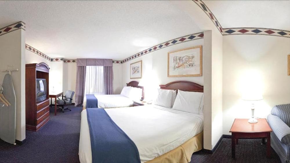 Holiday Inn Express Hotel & Suites Mebane By Ihg Luaran gambar