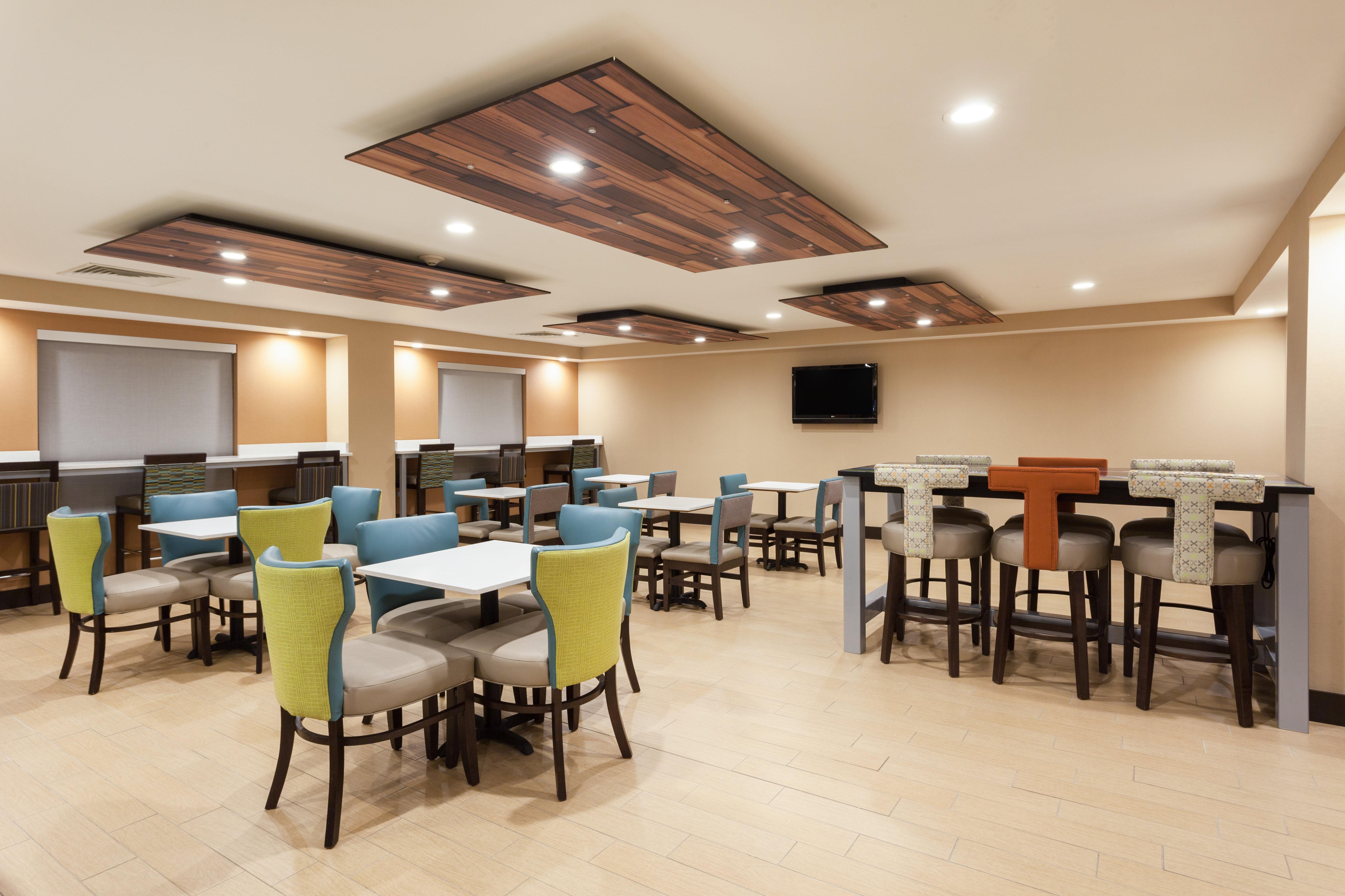 Holiday Inn Express Hotel & Suites Mebane By Ihg Luaran gambar