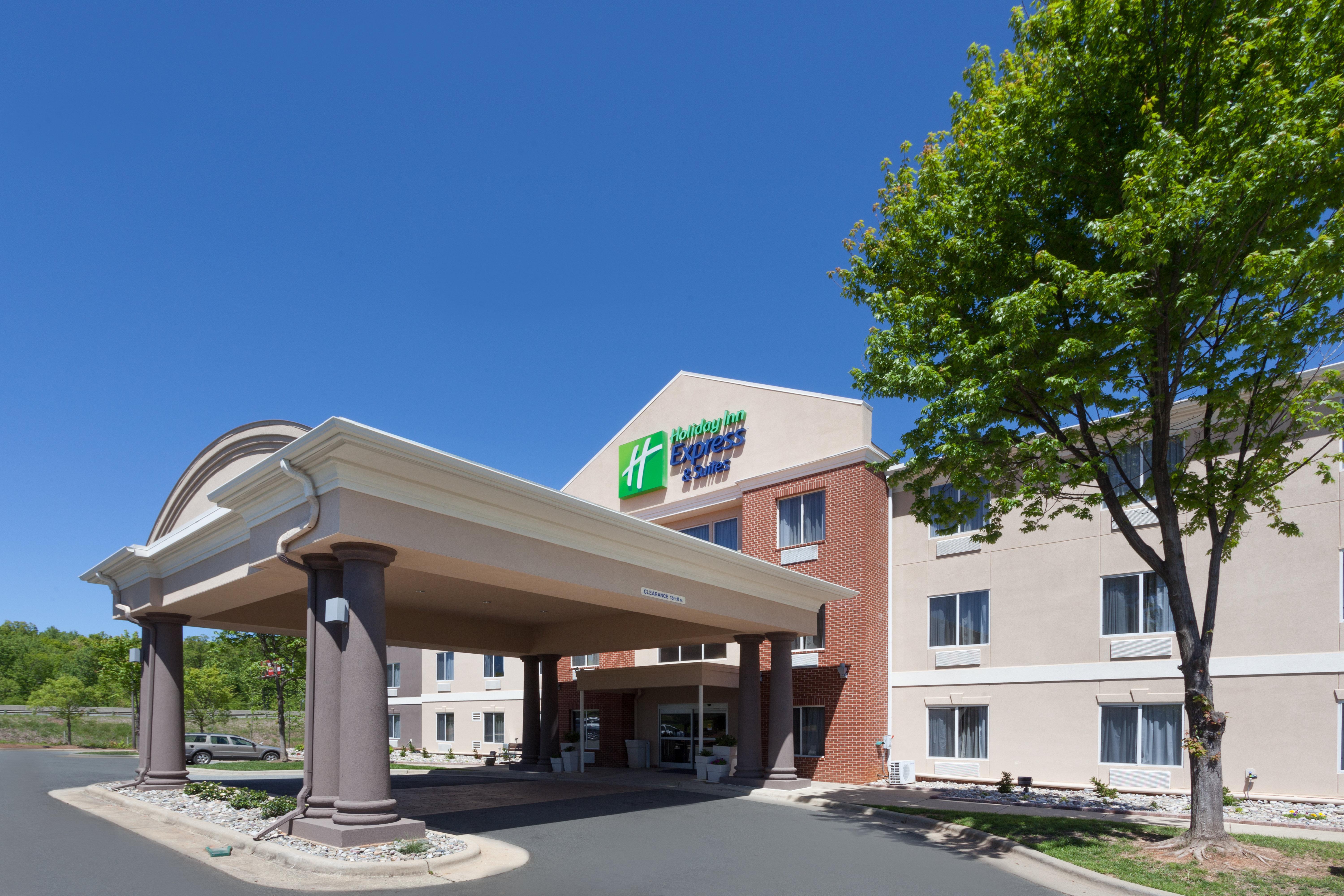 Holiday Inn Express Hotel & Suites Mebane By Ihg Luaran gambar
