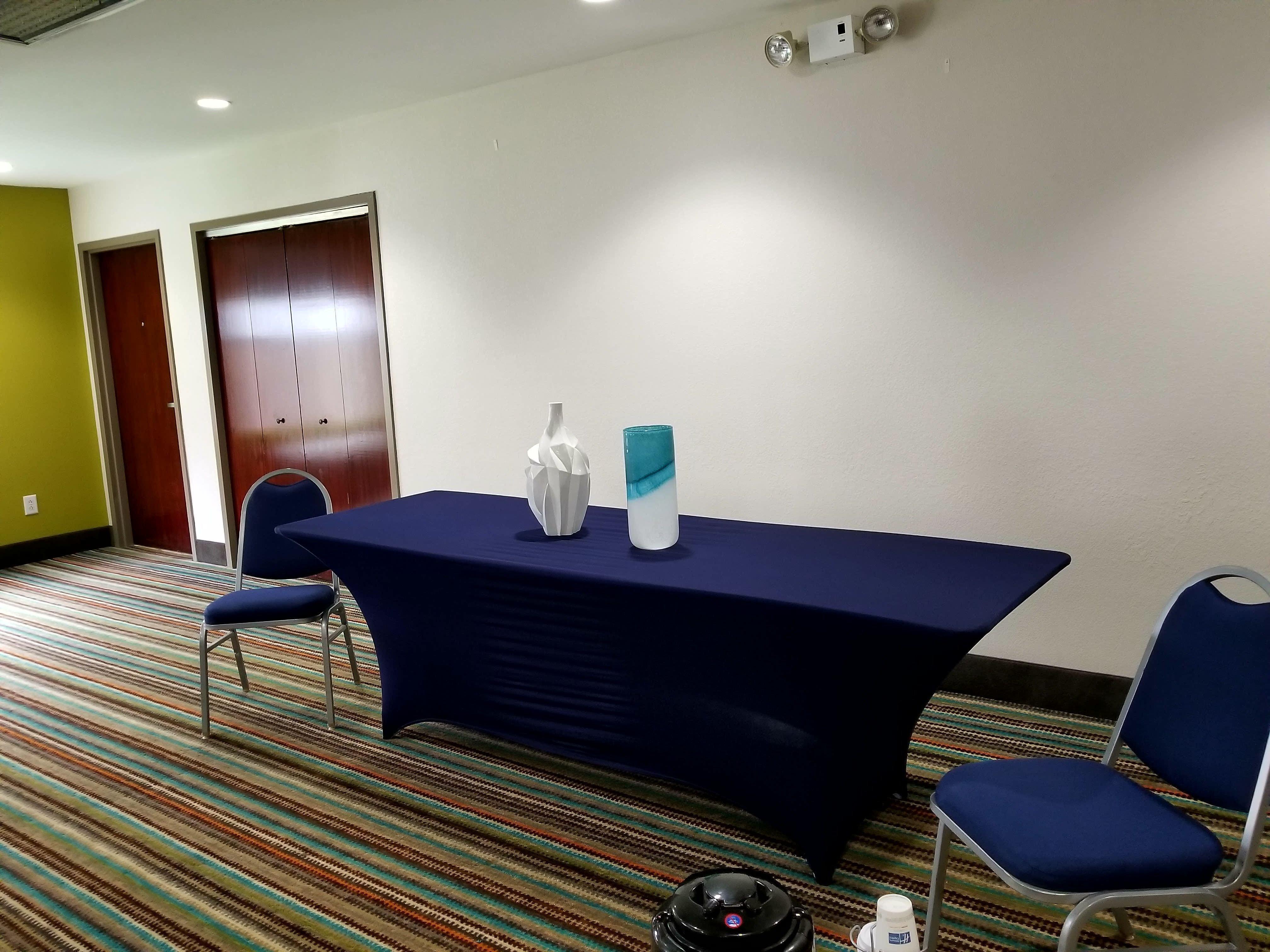 Holiday Inn Express Hotel & Suites Mebane By Ihg Luaran gambar
