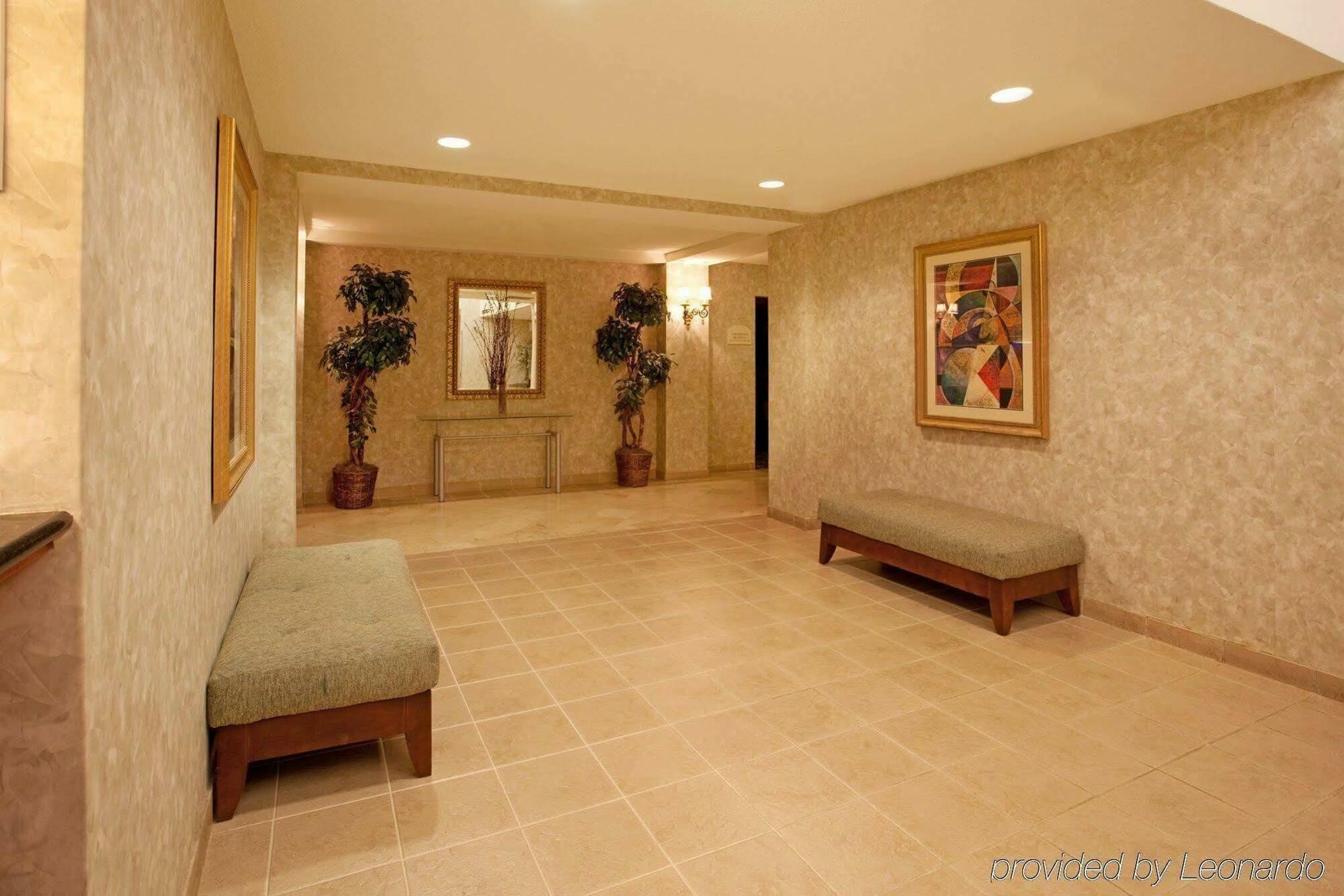 Holiday Inn Express Hotel & Suites Mebane By Ihg Luaran gambar